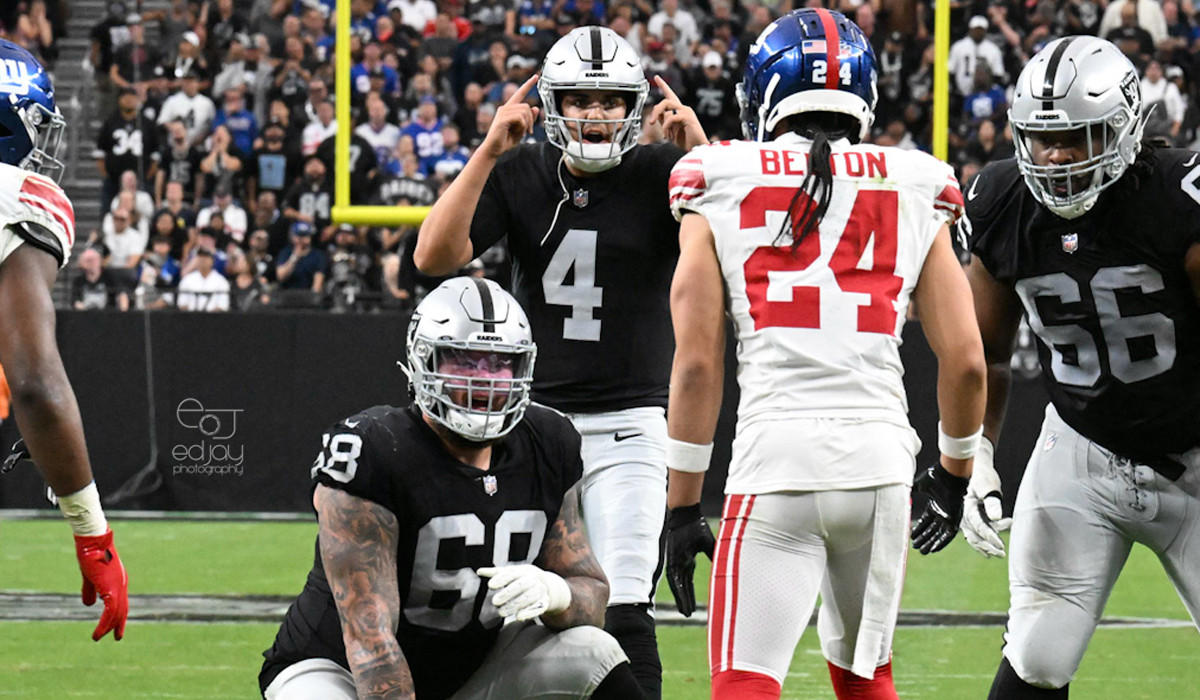 Raiders Riding High After Emphatic 30-6 Win Over Giants