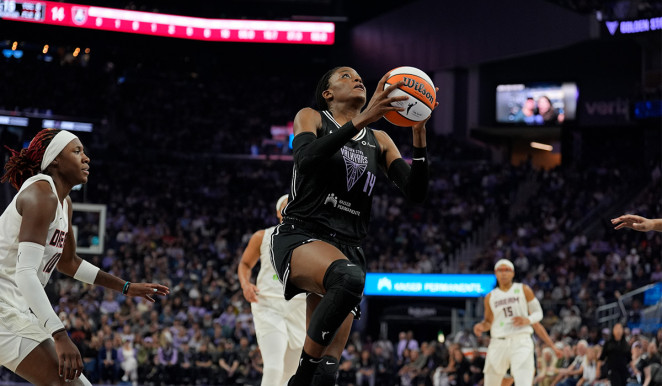 Four-Game Win Streak Snapped in Bruising Loss to Dream, 79-63