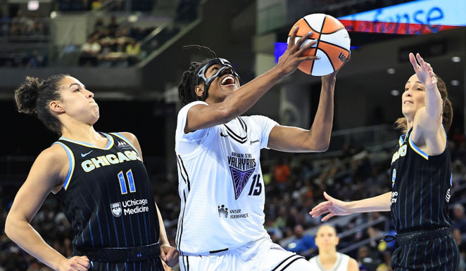 Valkyries soar past the Sky, 90-59 to extend their four-game winning streak