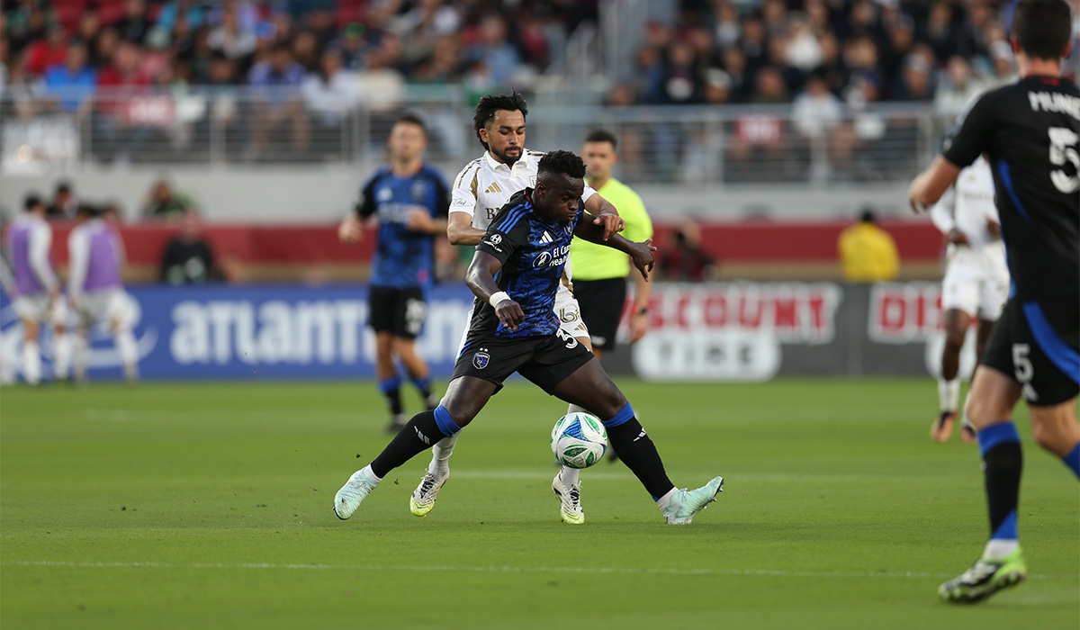 LAFC make Earthquakes pay in front of record crowd