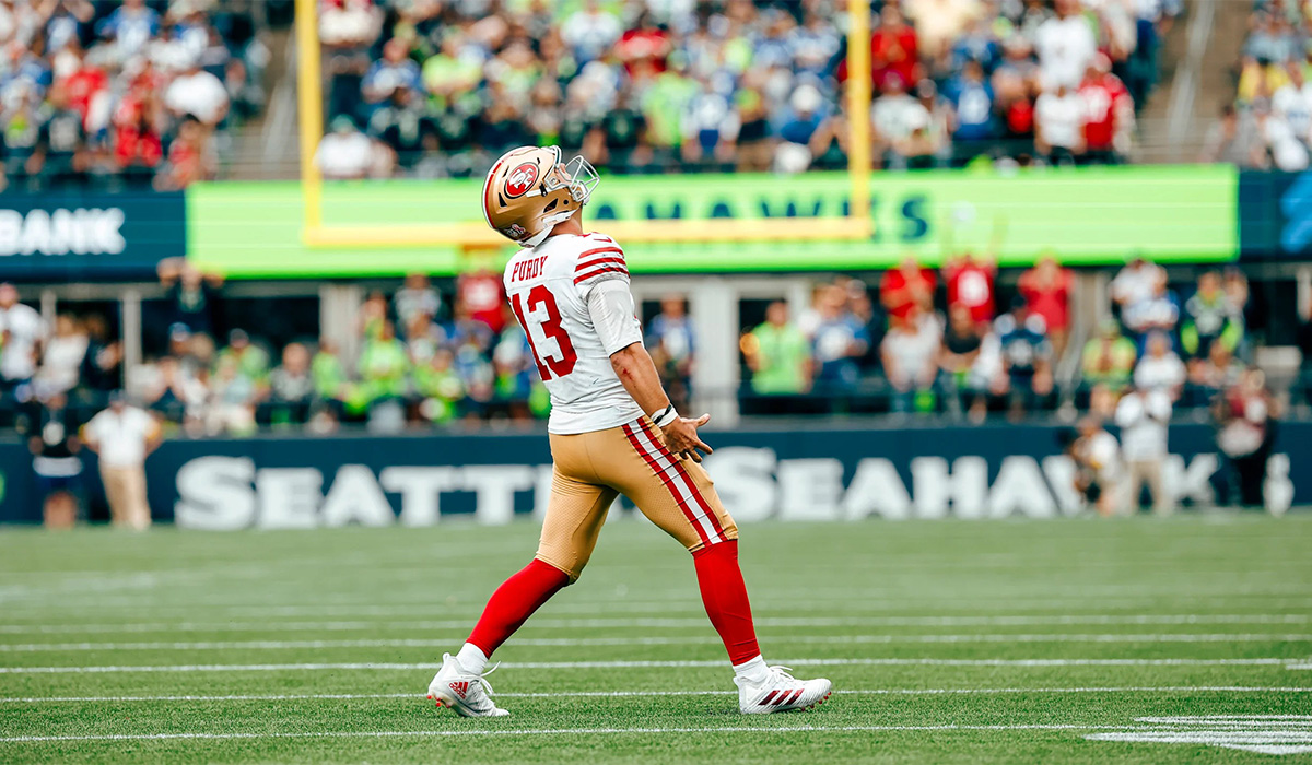 Lucky 49ers survive Seahawks in season opener
