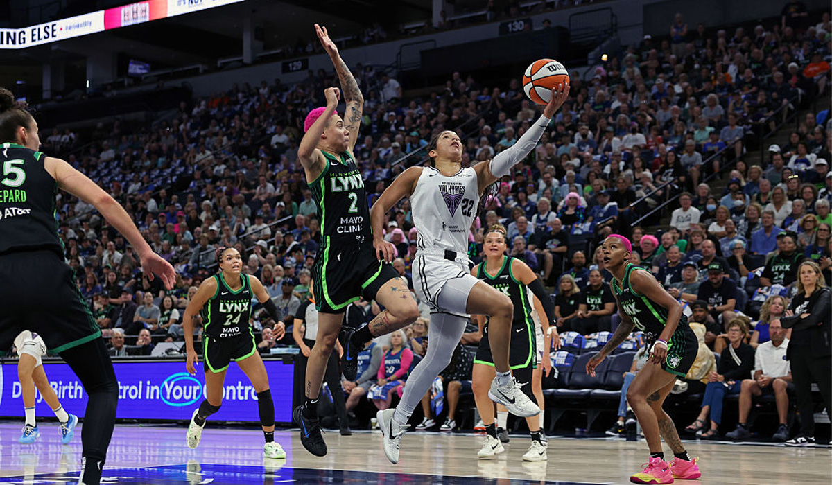 Lynx Dominate 101-72, Leaving Valkyries One Loss from Elimination