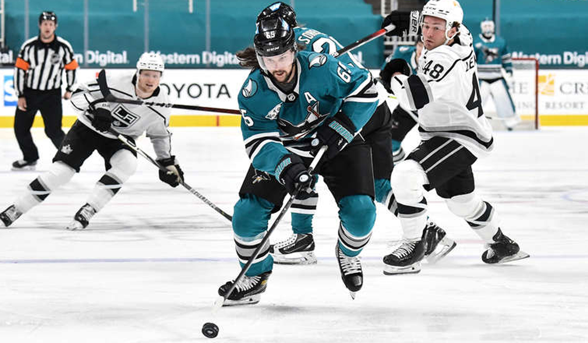 Sharks get reality check after 4-2 loss to Kings as trade deadline looms